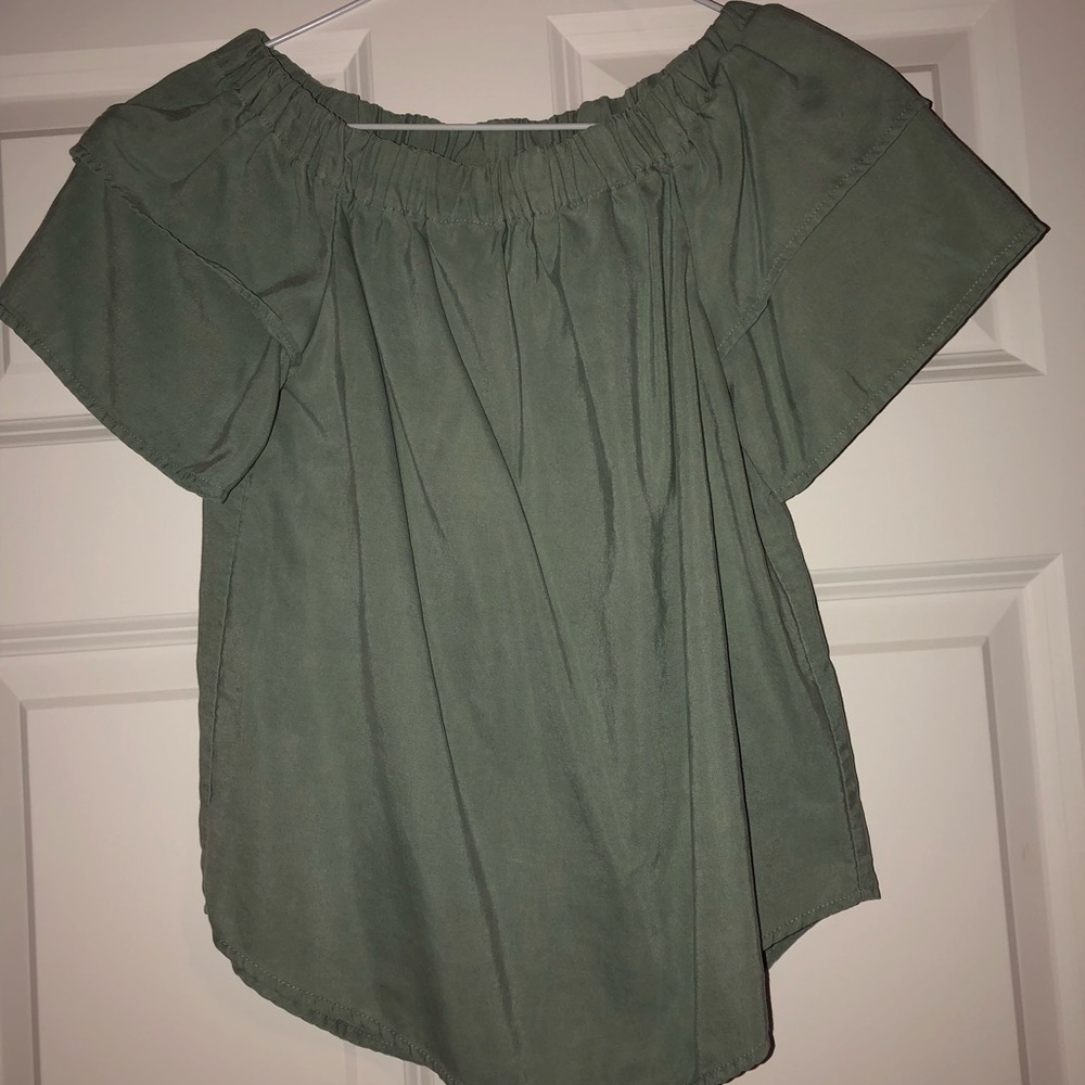 H&M off the shoulder top